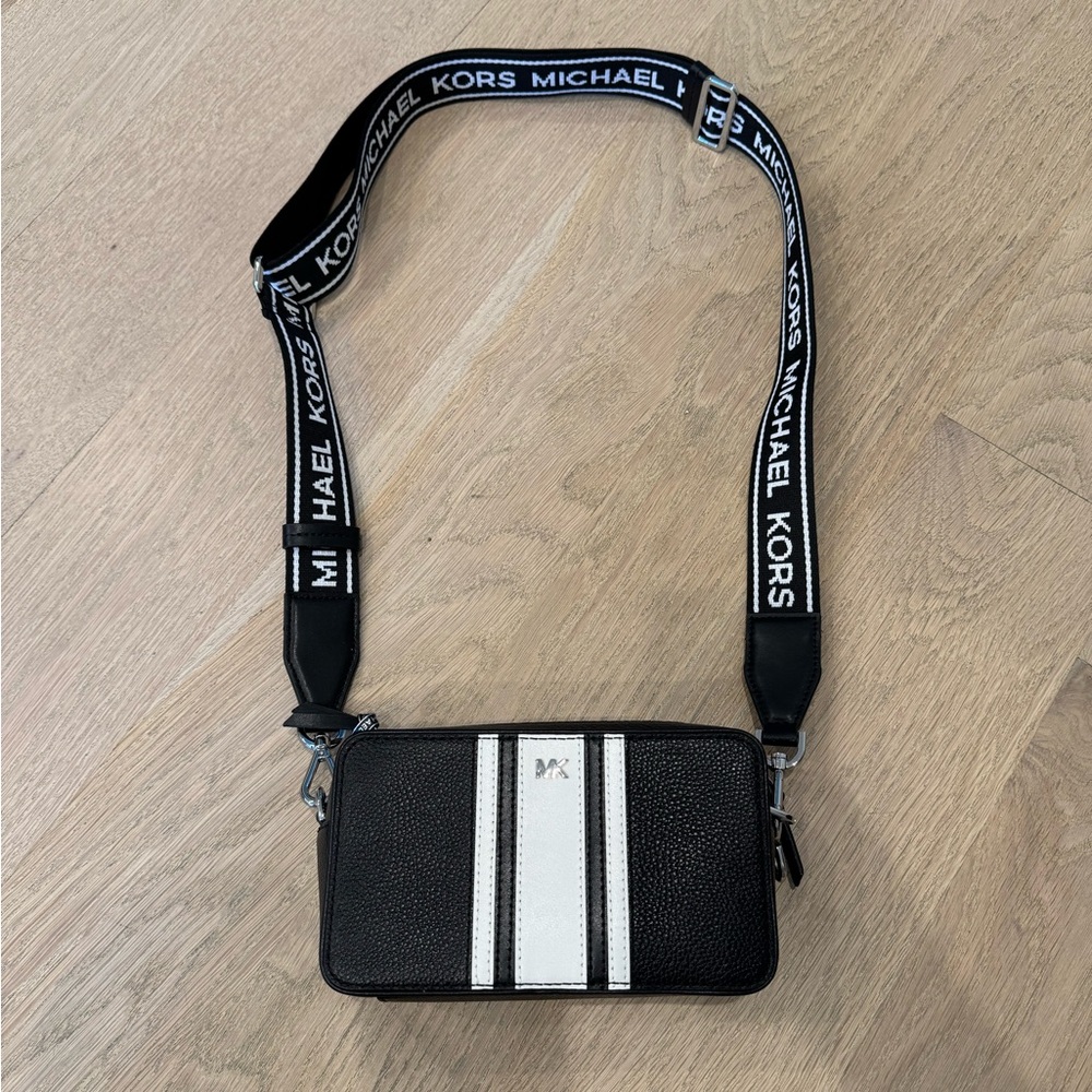 Michael Kors Camera Crossbody Bag
